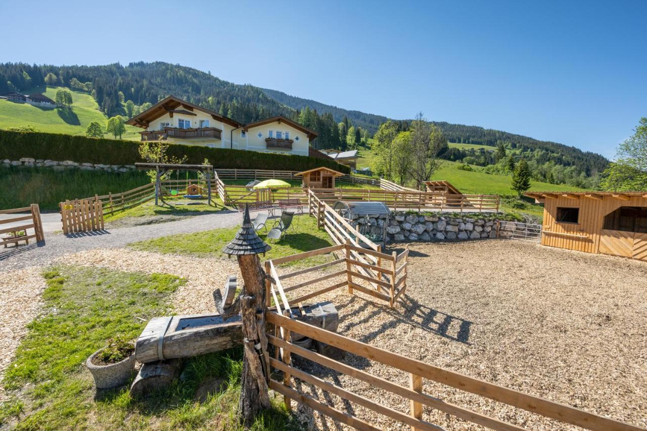 Parchenbauernhof Horner Hotel Flachau Ngoại thất bức ảnh
